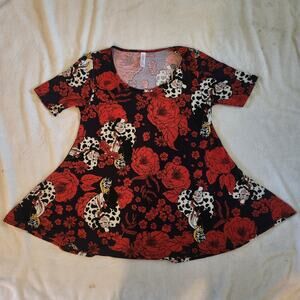LuLaRoe Disney Cruella De Ville Red Top size XS
